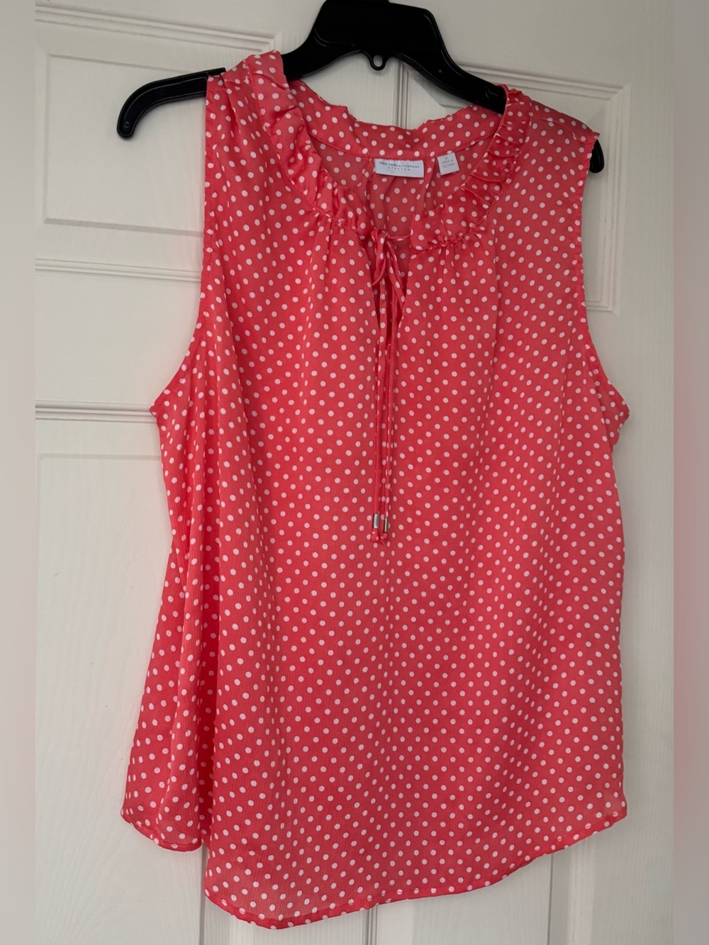 New York & Co. - Coral with White Polka Dots Stretch Sleeveless Blouse / Size XL